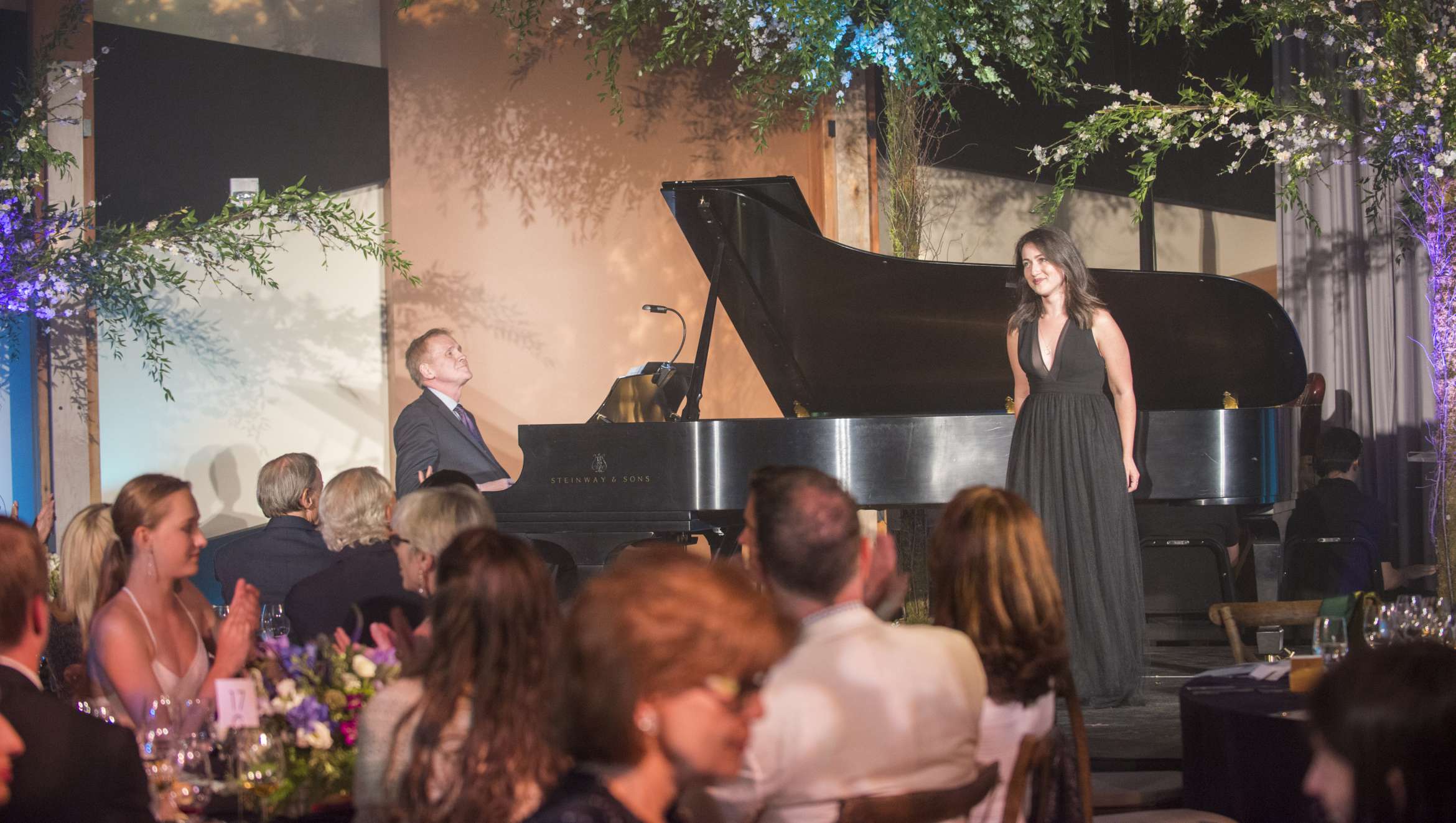 Aspen_Music_Festival_pianist_singer_fundraiser